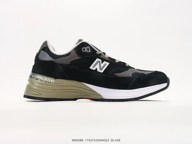 New Balance Sportschuhe Retro Atmungsaktiv Gedämpft M992BK #17437535044023